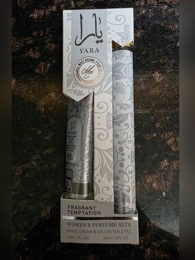 Yara Fragrant Temptation Women's Box Set - Silver & White, NIB
